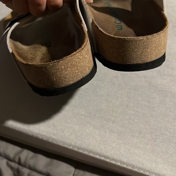 Comforfube sandals in white size 40 women’s excellent used condition - Picture 5 of 8